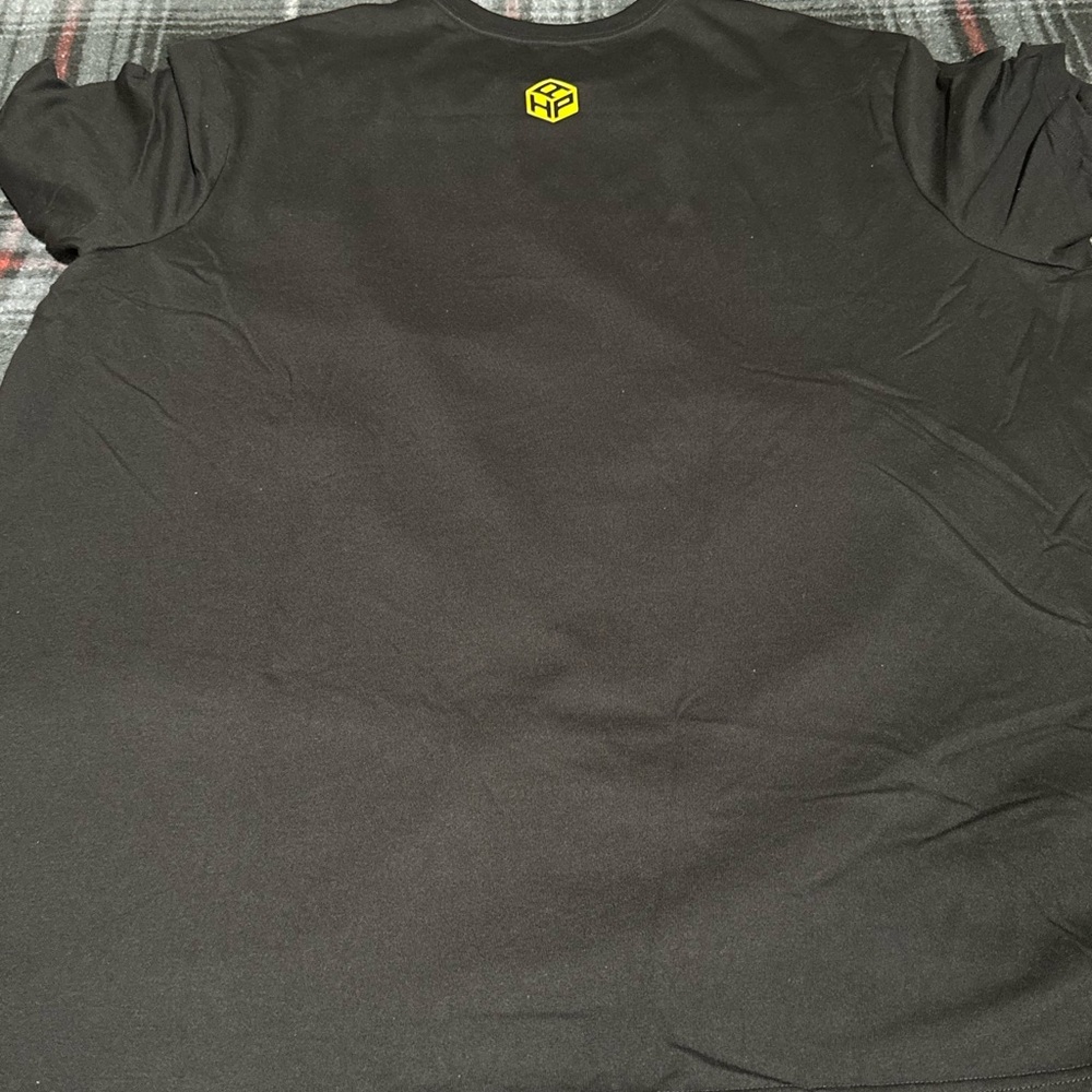 Custom T-Shirt HPA. All come brand new without tags. Ask about available sizes.